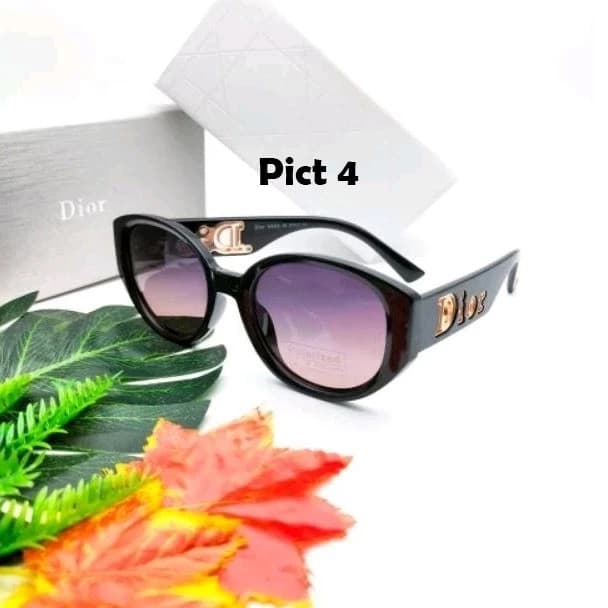 Gambar dari Kacamata Fashion Wanita Dior F8002 Lensa Polarized